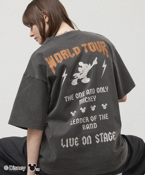 Disney（ディズニー）の「＜Exclusive＞ 【Disney】 Vintage Rock'n Roll Tee / 別注 ヴィンテージライク ディズニー ロックTシャツ（Tシャツ/カットソー・メンズ・ワイン/ブラック/ブラック系2/ブラック系/ブルー・L/M）」の2枚目の写真