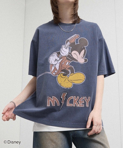 Disney（ディズニー）の「＜Exclusive＞ 【Disney】 Vintage Rock'n Roll Tee / 別注 ヴィンテージライク ディズニー ロックTシャツ（Tシャツ/カットソー・メンズ・ワイン/ブラック/ブラック系2/ブラック系/ブルー・L/M）」の4枚目の写真