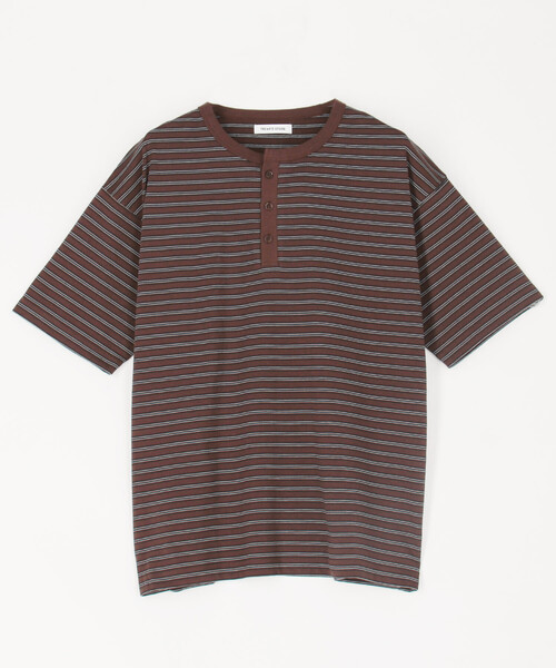 FREAK'S STORE(フリークスストア)の「マルチボーダー ヘンリーネック 半袖Tシャツ(Tシャツ/カットソー・メンズ・グレー/ブラウン・LARGE/MEDIUM)」の13枚目の写真