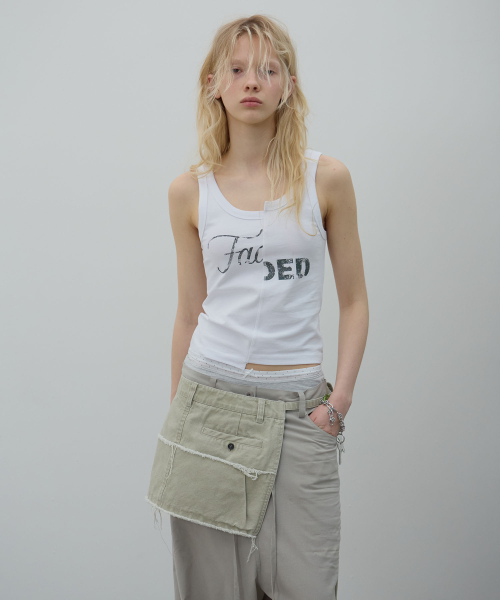 LCDC TM(エルシーディーシーティーエム)の「SPLIT GRAPHIC TANK TOP (WHITE)(Tシャツ/カットソー・レディース・その他・SMALL/MEDIUM)」の5枚目の写真