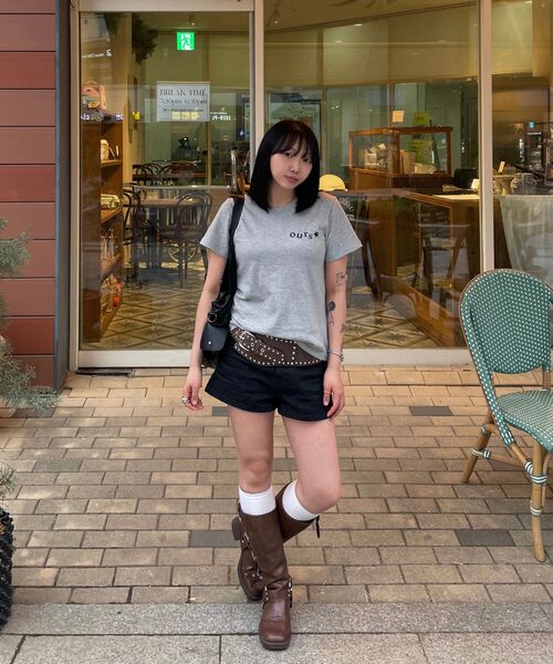 OURSAYSOUR(アワーセイアワー)の「フラワーシンボルロゴクロップ半袖Tシャツメランジ(Tシャツ/カットソー・レディース・グレー・FREE)」の2枚目の写真