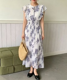 ほんのり甘く、しっかり上品。 花柄シフォンフリルワンピース シフォンワンピース ロング ワンピース フリルワンピース プリーツ 花柄ワンピース ノースリーブ 夏ワンピース オケージョン リゾート 春服 夏服