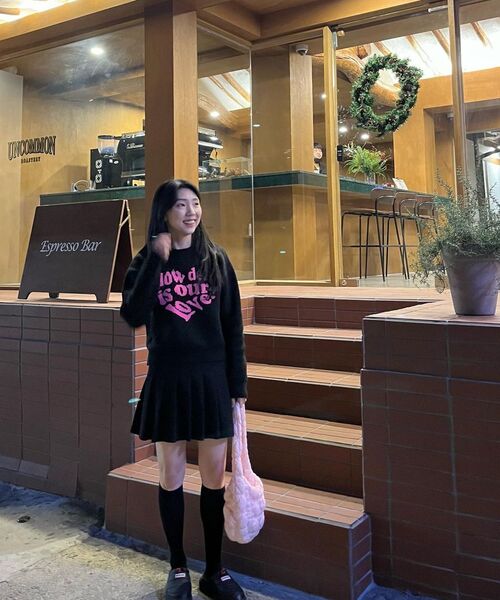 LUVISTRUE（ラヴイズトゥルー）の「MV LOVE KNIT(PINK)（ニット/セーター・レディース・その他・FREE）」の5枚目の写真