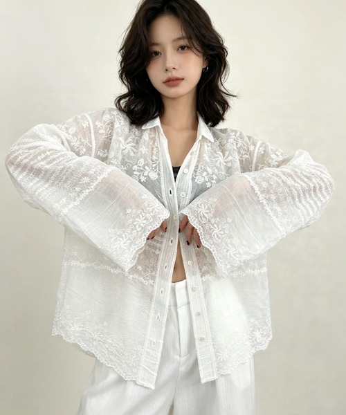 gossip！ロサンゼルス（ゴシップロサンゼルス）の「【冷房対策】繊細刺繍レースシアー透け感シワ加工オーバーサイズ長袖シャツ（シャツ/ブラウス・レディース・ホワイト・M）」の9枚目の写真