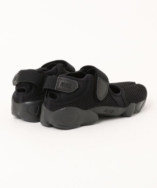 ADAM ET ROPE'(アダムエロペ)の「NIKE WMNS AIRRIFT BR MONOTONE(その他シューズ・メンズ・ブラック・27.0cm/29.0cm/28.0cm)」の2枚目の写真