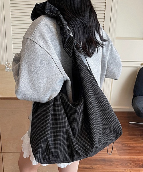 Miniministore（ミニミニストア）の「軽いチェック柄ショルダーバッグレディース（ショルダーバッグ・レディース・ホワイト/ブラック/ブラウン/ダークグレー・FREE）」の2枚目の写真