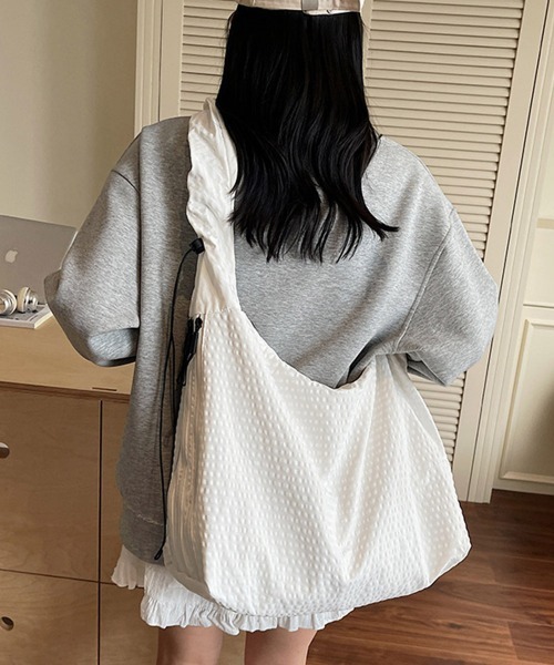 Miniministore（ミニミニストア）の「軽いチェック柄ショルダーバッグレディース（ショルダーバッグ・レディース・ホワイト/ブラック/ブラウン/ダークグレー・FREE）」の17枚目の写真