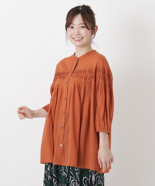 one'sterrace(ワンズテラス)の「リゾート バンドカラーボイルシャツ(シャツ/ブラウス・レディース・オレンジ系その他5/ブラック系8・02)」の2枚目の写真