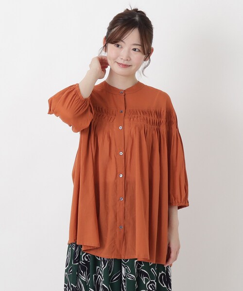 one'sterrace(ワンズテラス)の「リゾート バンドカラーボイルシャツ(シャツ/ブラウス・レディース・オレンジ系その他5/ブラック系8・02)」の6枚目の写真