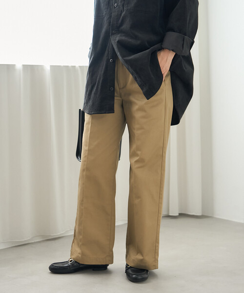 FREAK'S STORE(フリークスストア)の「RED KAP × FREAK'S STORE/レッドキャップ 別注 ストレートチノパンツ/デニムパンツ(チノパンツ・レディース・ワンウォッシュ/ブラック/ベージュ・SMALL/MEDIUM)」の21枚目の写真