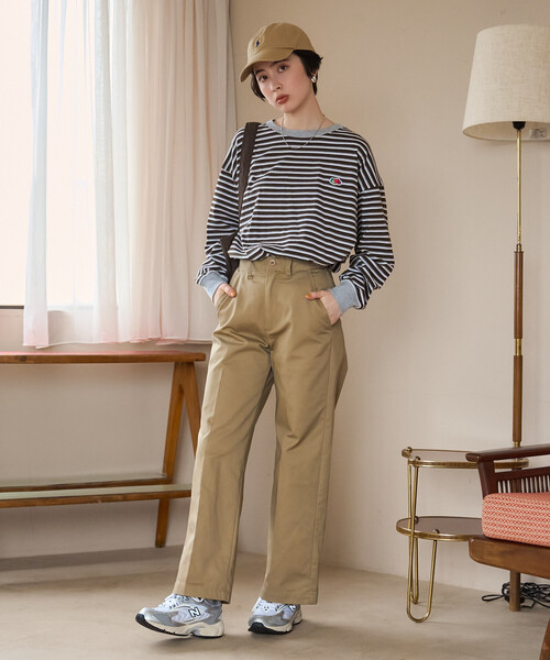 FREAK'S STORE(フリークスストア)の「RED KAP × FREAK'S STORE/レッドキャップ 別注 ストレートチノパンツ/デニムパンツ(チノパンツ・レディース・ワンウォッシュ/ブラック/ベージュ・SMALL/MEDIUM)」の22枚目の写真