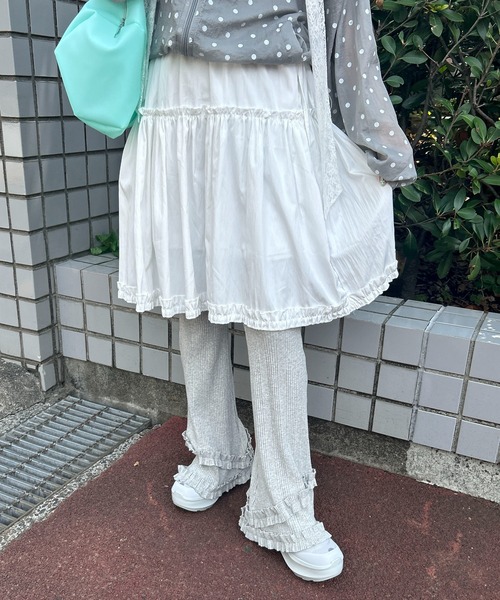 WC(ダブル シー)の「《楽ちん!着回し力◎》ギャザーフリルリブパンツ(その他パンツ・レディース・グレー/ブラック・FREE)」の7枚目の写真