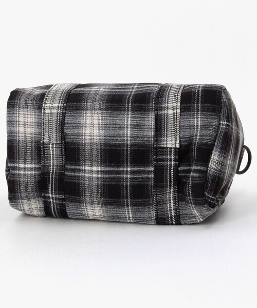 FREAK'S STORE(フリークスストア)の「UMBRO/アンブロ SP flannel Mini Boston Bag/別注 フランネル ミニボストンバッグ(ショルダーバッグ・メンズ・ベージュ/ネイビー/ブラウン/ブラック・ONE SIZE)」の21枚目の写真