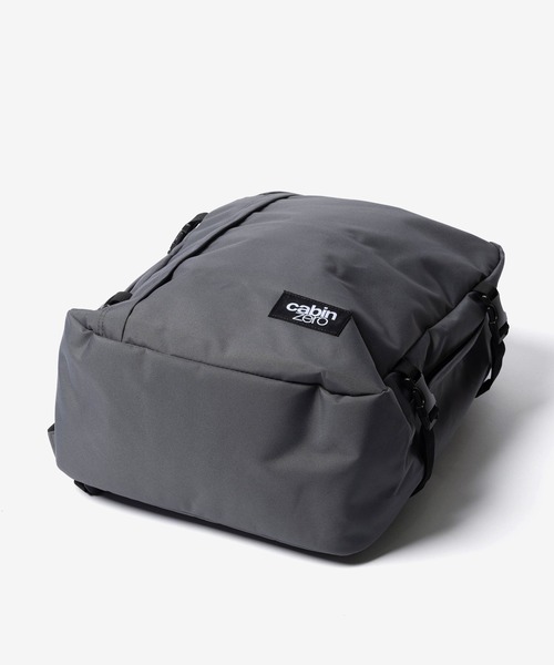 CABINZERO（キャビンゼロ）の「【Cabin Zero / キャビンゼロ】CLASSIC 44L 機内持ち込み対応 大容量 バックパック（バックパック/リュック・メンズ・グレー・FREE）」の5枚目の写真