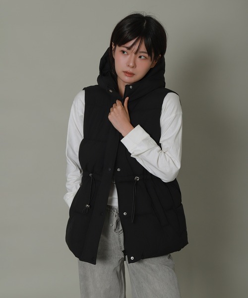 libelle more(リベル モア)の「ファイバーダウンフード中綿ベスト(ダウンジャケット/コート・レディース・オフホワイト/ブラック/ブラウン/グレー/モカ・M/L)」の18枚目の写真