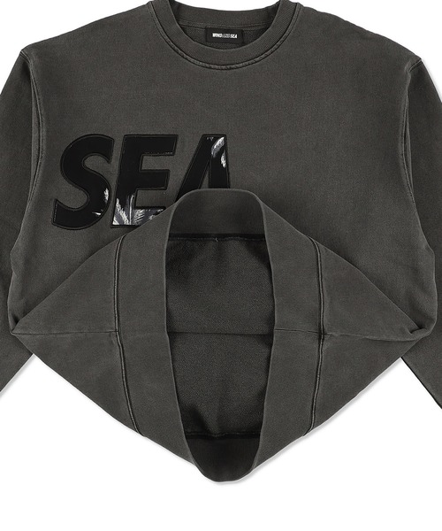 WIND AND SEA(ウィンダンシー)の「PALM TREE PACHWORK CREW NECK SWEAT SHIRT(スウェット・メンズ・ブラック・SMALL/LARGE/X-LARGE)」の4枚目の写真