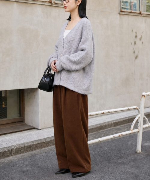 MONO-MART(モノマート)の「コーデュロイ タックバレルレッグパンツ<マシンウォッシャブル・イージーケア・ストレッチ>(その他パンツ・レディース・ネイビー/ベージュ/チャコール/アイボリー/ブラウン・L/M/S)」の17枚目の写真