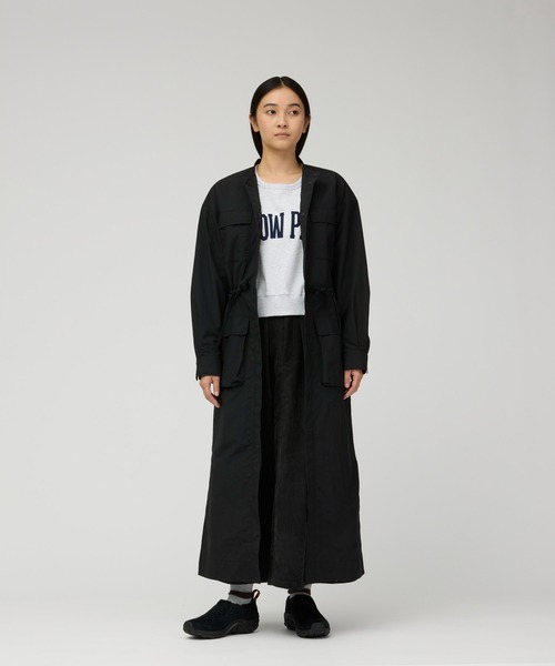 Snow Peak(スノーピーク)の「Snow Peak / Nylon Double Rip Dress ナイロン ダブルリップ ドレス(シャツワンピース・レディース・ダークブラウン/ブラック/ライトブルー・1/2/3)」の2枚目の写真