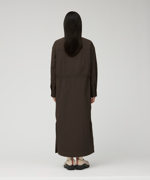 Snow Peak(スノーピーク)の「Snow Peak / Nylon Double Rip Dress ナイロン ダブルリップ ドレス(シャツワンピース・レディース・ダークブラウン/ブラック/ライトブルー・1/2/3)」の6枚目の写真