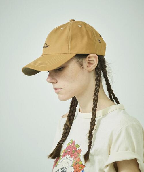 LY(エルワイ)の「LY SIGN CAP(キャップ・レディース・キャメル/ブラウン・-)」の1枚目の写真
