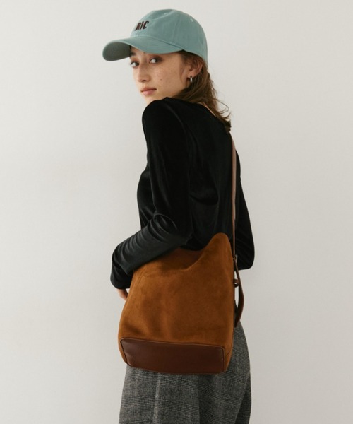 RiC(リック)の「SUEDE MULTIWAY SHOULDER BAG(トートバッグ・レディース・ブラック/ブラウン/レオパード・FREE)」の11枚目の写真