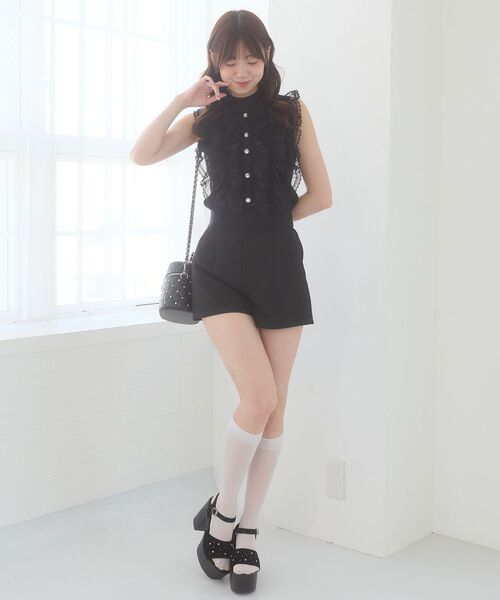 MAJESTIC LEGON(マジェスティックレゴン)の「ハイウエストショートパンツ(その他パンツ・レディース・アイボリー/ブラック・MEDIUM)」の11枚目の写真