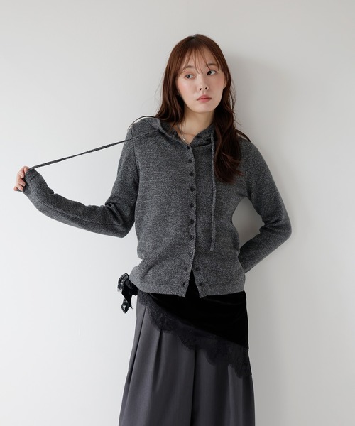 AMUU. PRECIEUSE(アムープレシューズ)の「メランジフーディーニットカーディガン(パーカー・レディース・ピンク/グレー/ボルドー・FREE)」の7枚目の写真