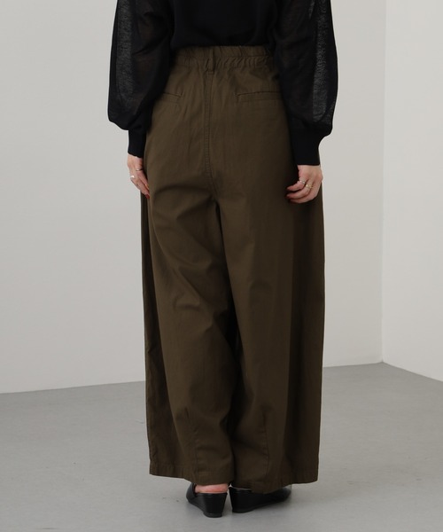 OMNES(オムネス)の「ワッシャーダンプ&デニムサーカスパンツ(デニムパンツ・レディース・ネイビー/ブラック/ベージュ/カーキ・M/L)」の8枚目の写真