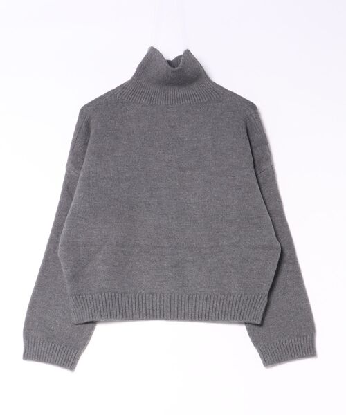 BY THE BAY（バイザベイ）の「【シンプル定番・体型カバー】ハイネックリブニット／4色展開｜ブラック グレー ブラウン ベージュ 長袖 ゆったりシルエット 秋冬 大人カジュアル きれいめ（ニット/セーター・レディース・グレー/ベージュ/ブラウン/ブラック・FREE）」の5枚目の写真