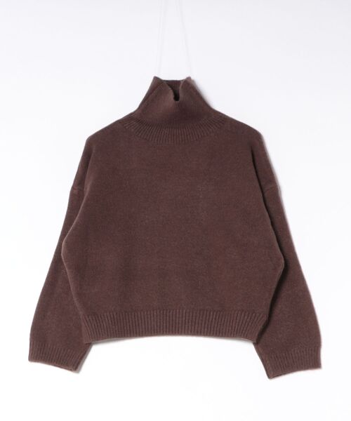 BY THE BAY（バイザベイ）の「【シンプル定番・体型カバー】ハイネックリブニット／4色展開｜ブラック グレー ブラウン ベージュ 長袖 ゆったりシルエット 秋冬 大人カジュアル きれいめ（ニット/セーター・レディース・グレー/ベージュ/ブラウン/ブラック・FREE）」の9枚目の写真