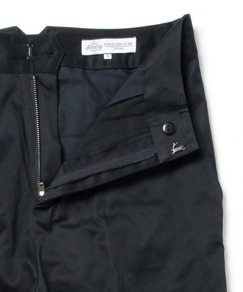 B:MING by BEAMS（ビーミングバイビームス）の「ビーミング by ビームス / ハイウエストチノパンツ（チノパンツ・レディース・ホワイト/ベージュ/ネイビー・MEDIUM/SMALL）」の18枚目の写真