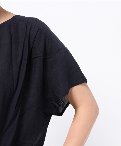 LBC（エルビーシー）の「SP レーヨンリネンブラウジングワンピース（ワンピース・レディース・ライトグレー/マスタード/ネイビー・MEDIUM/LARGE）」の12枚目の写真