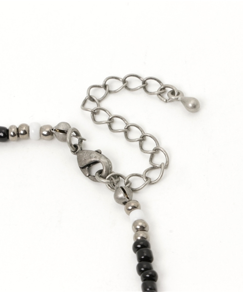 VENCEEXCHANGE（ヴァンスエクスチェンジ）の「CONカラービーズネックレス           （ネックレス・メンズ・ブルー/ホワイト/レッド/ブラック・FREE）」の7枚目の写真