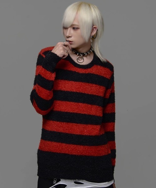 SILVER BULLET（シルバーバレット）の「『CavariA/キャバリア』フェザーヤーンクルーネック長袖ニットセーター（ニット/セーター・メンズ・ベージュ/ホワイト/レッド系その他/ホワイト×ブラック/ブラック/オフホワイト/ホワイト×レッド・M/L）」の7枚目の写真