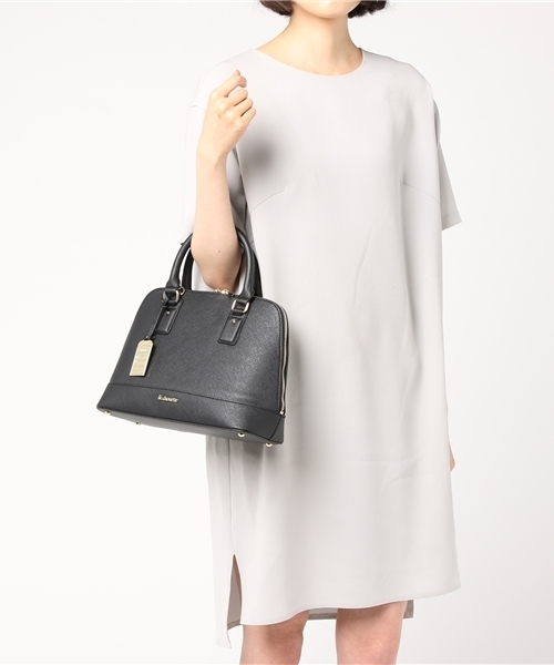 & chouette（アンドシュエット）の「[f]ボストンバッグ(M)（ボストンバッグ・レディース・ネイビー/ブラック/ホワイト/サーモンピンク/レッド・FREE）」の9枚目の写真