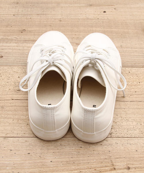 coen(コーエン)の「ワントーンスニーカー(スニーカー・レディース・ブラウン/ブラック/オフホワイト・SMALL/MEDIUM/LARGE)」の11枚目の写真