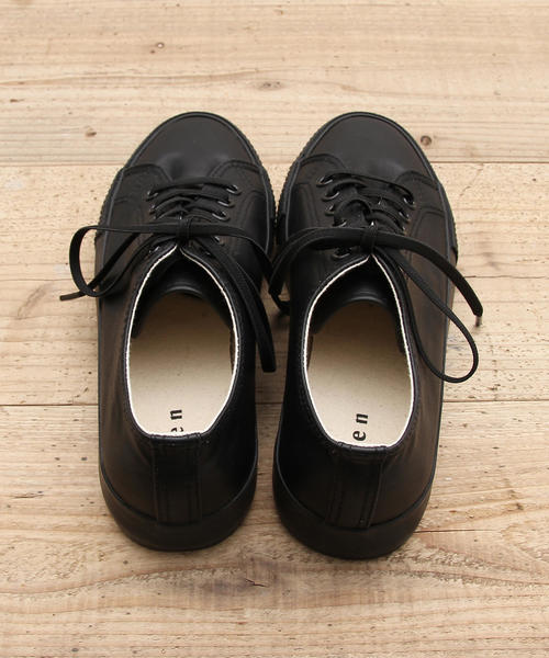 coen(コーエン)の「ワントーンスニーカー(スニーカー・レディース・ブラウン/ブラック/オフホワイト・SMALL/MEDIUM/LARGE)」の14枚目の写真