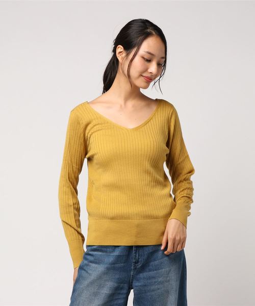 YECCA VECCA(イェッカヴェッカ)の「P.メリノウール2wayリブニット(ニット/セーター・レディース・ラベンダー/アイボリー/杢グレー/ブラック/ブラウン/イエロー・FREE)」の1枚目の写真