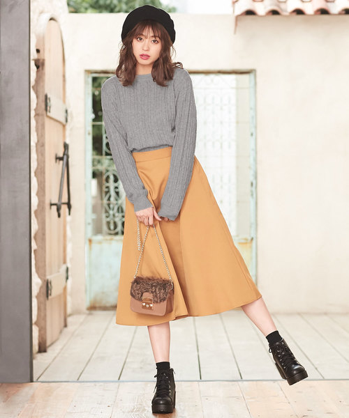 KOBE LETTUCE（コウベレタス）の「クルーネック細ケーブルニットトップス＊レディース/セーター/長袖[C3464]神戸レタス（ニット/セーター・レディース・アイボリー/レッド/グレー/ネイビー・FREE）」の12枚目の写真