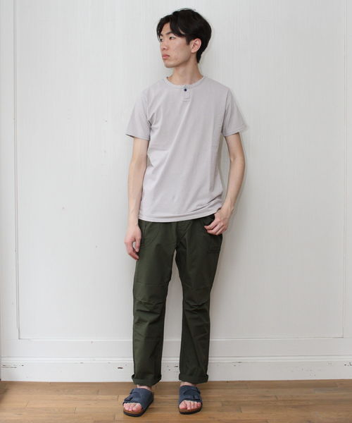 EEL（イール）の「EEL / イール 別注 陶器ボタンのヘンリー（Tシャツ/カットソー・メンズ・ホワイト/グレー/サックスブルー・M/L/XL/XS）」の12枚目の写真