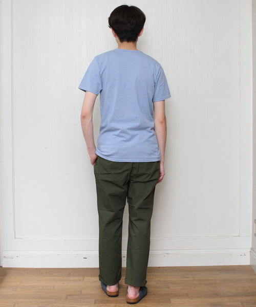 EEL（イール）の「EEL / イール 別注 陶器ボタンのヘンリー（Tシャツ/カットソー・メンズ・ホワイト/グレー/サックスブルー・M/L/XL/XS）」の7枚目の写真