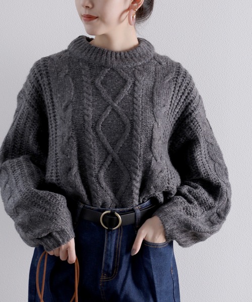 classicalelf（クラシカルエルフ）の「ケーブルニットプルオーバーニット（ニット/セーター・レディース・チャコールグレー/ベージュ/モカ/ライトベージュ・MEDIUM/LARGE）」の2枚目の写真
