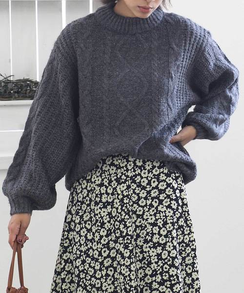 classicalelf（クラシカルエルフ）の「ケーブルニットプルオーバーニット（ニット/セーター・レディース・チャコールグレー/ベージュ/モカ/ライトベージュ・MEDIUM/LARGE）」の15枚目の写真