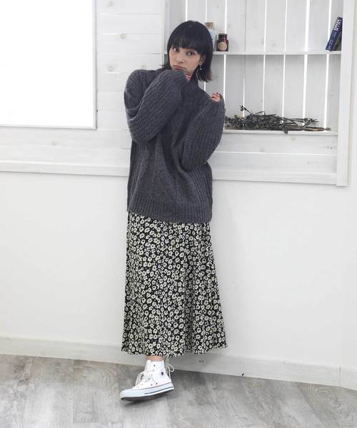 classicalelf（クラシカルエルフ）の「ケーブルニットプルオーバーニット（ニット/セーター・レディース・チャコールグレー/ベージュ/モカ/ライトベージュ・MEDIUM/LARGE）」の17枚目の写真