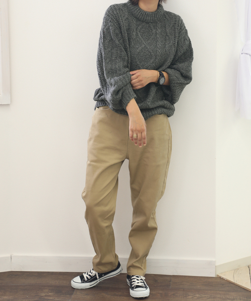 classicalelf（クラシカルエルフ）の「ケーブルニットプルオーバーニット（ニット/セーター・レディース・チャコールグレー/ベージュ/モカ/ライトベージュ・MEDIUM/LARGE）」の5枚目の写真