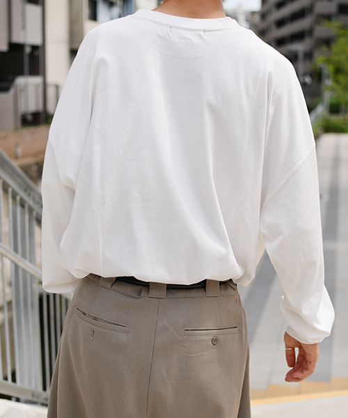 kutir（クティール）の「レトロカメラプリントロングＴシャツ（Tシャツ/カットソー・メンズ・ホワイト/ブラック/ホワイト系その他/ブラック系その他・MEDIUM/LARGE）」の10枚目の写真