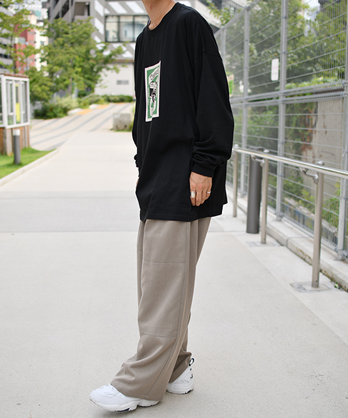 kutir（クティール）の「レトロカメラプリントロングＴシャツ（Tシャツ/カットソー・メンズ・ホワイト/ブラック/ホワイト系その他/ブラック系その他・MEDIUM/LARGE）」の19枚目の写真