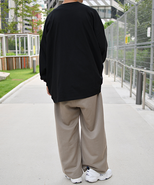 kutir（クティール）の「レトロカメラプリントロングＴシャツ（Tシャツ/カットソー・メンズ・ホワイト/ブラック/ホワイト系その他/ブラック系その他・MEDIUM/LARGE）」の20枚目の写真