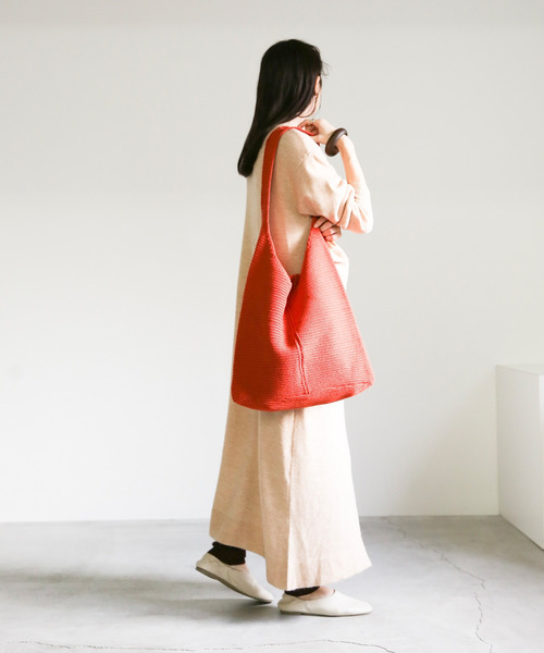 select MOCA(セレクトモカ)の「ガーター編みニットバッグ/センターデザインワンハンドルバッグ(ショルダーバッグ・レディース・ベージュ/オレンジ/アイボリー・FREE)」の3枚目の写真