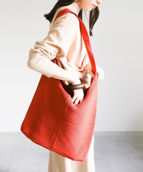 select MOCA(セレクトモカ)の「ガーター編みニットバッグ/センターデザインワンハンドルバッグ(ショルダーバッグ・レディース・ベージュ/オレンジ/アイボリー・FREE)」の21枚目の写真